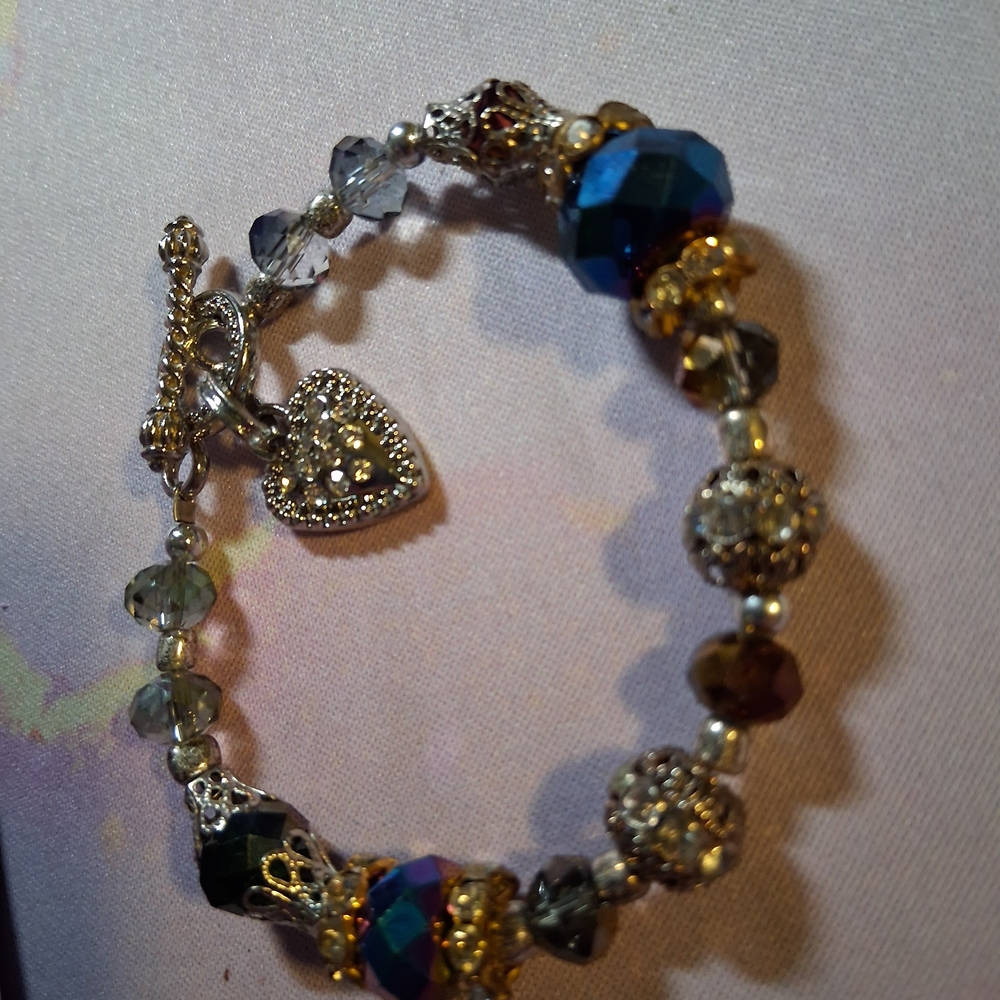 Chic Silver and Blue Crystal Bracelet